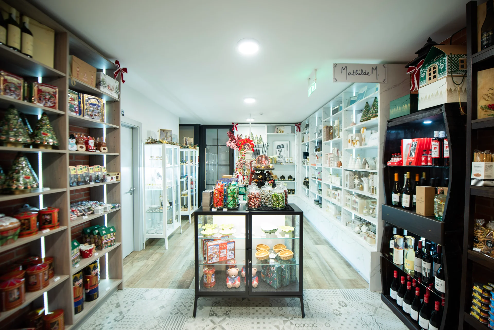 Interior do Atelier Decor e Gourmet - produtos gourmet e decoração